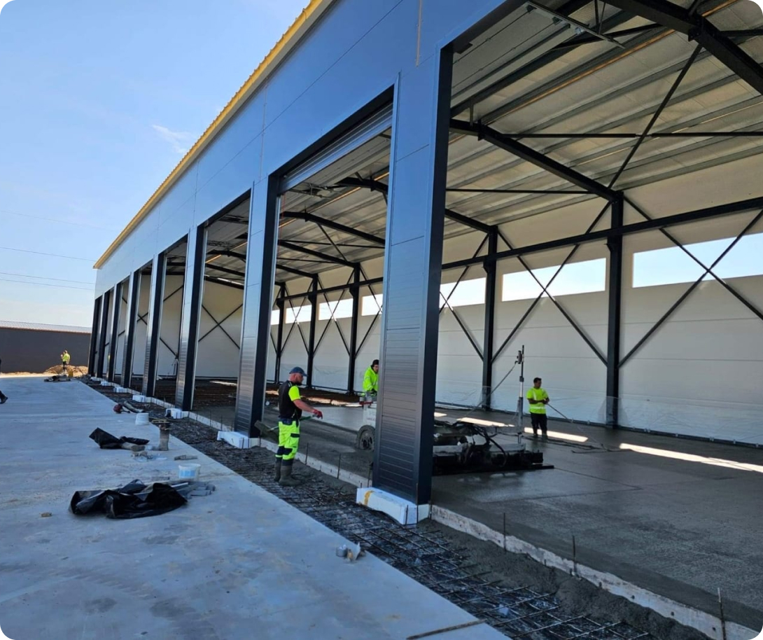 Angaro karkasas ir betoninių grindų įrengimas